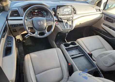 2024 Honda Odyssey Exl z USA, uszkodzony, nr VIN 5FNRL6H64RB029848